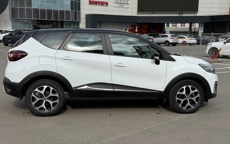 Renault Kaptur I рестайлинг, 2017 год, 1 380 000 рублей, 2 фотография