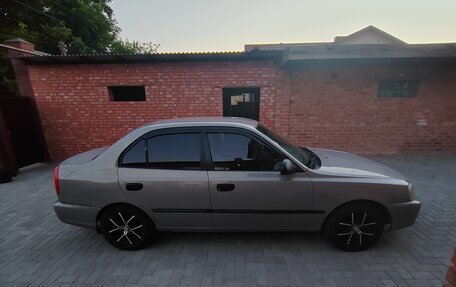 Hyundai Accent II, 2008 год, 400 000 рублей, 4 фотография