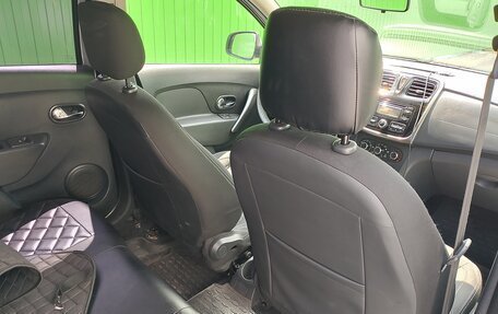 Renault Logan II, 2015 год, 480 000 рублей, 11 фотография
