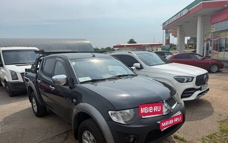 Mitsubishi L200 IV рестайлинг, 2013 год, 1 300 000 рублей, 2 фотография
