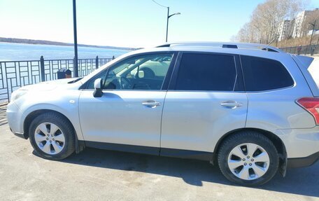 Subaru Forester, 2014 год, 1 320 000 рублей, 3 фотография
