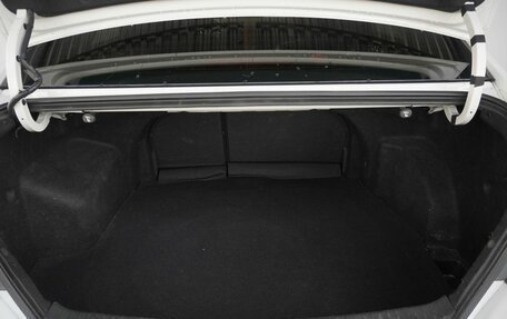 Hyundai Sonata VI, 2011 год, 969 000 рублей, 18 фотография
