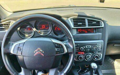 Citroen C4 II рестайлинг, 2011 год, 655 000 рублей, 11 фотография