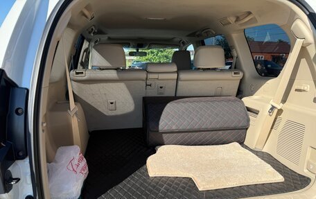 Toyota Land Cruiser Prado 150 рестайлинг 2, 2020 год, 5 200 000 рублей, 13 фотография