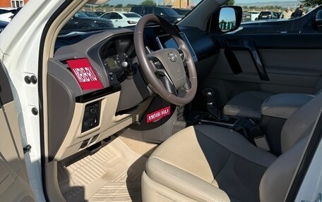 Toyota Land Cruiser Prado 150 рестайлинг 2, 2020 год, 5 200 000 рублей, 9 фотография