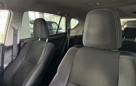 Toyota RAV4, 2013 год, 1 777 000 рублей, 24 фотография