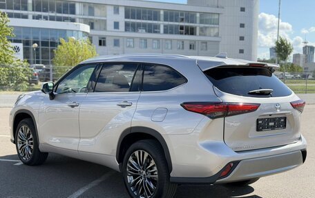 Toyota Highlander, 2026 год, 5 550 000 рублей, 4 фотография