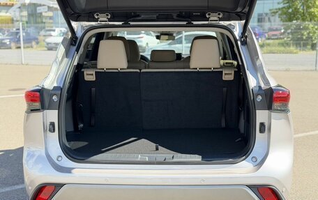 Toyota Highlander, 2026 год, 5 550 000 рублей, 34 фотография