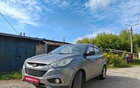 Hyundai ix35 I рестайлинг, 2011 год, 1 300 000 рублей, 1 фотография