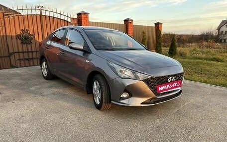 Hyundai Solaris II рестайлинг, 2021 год, 1 450 000 рублей, 5 фотография