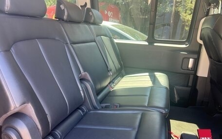 Hyundai Staria, 2022 год, 5 200 000 рублей, 8 фотография