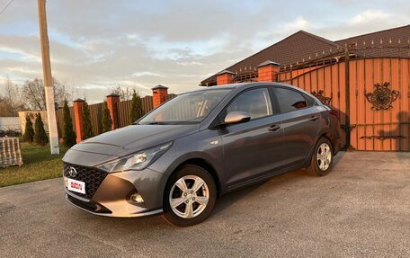 Hyundai Solaris II рестайлинг, 2021 год, 1 450 000 рублей, 14 фотография