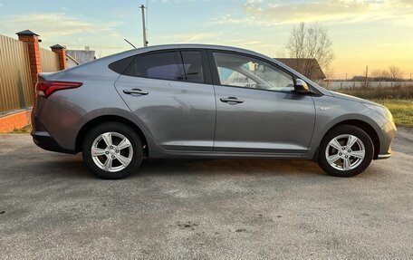 Hyundai Solaris II рестайлинг, 2021 год, 1 450 000 рублей, 10 фотография