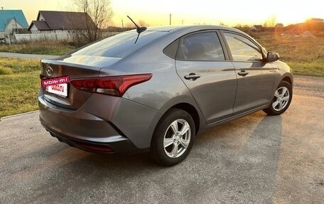 Hyundai Solaris II рестайлинг, 2021 год, 1 450 000 рублей, 8 фотография