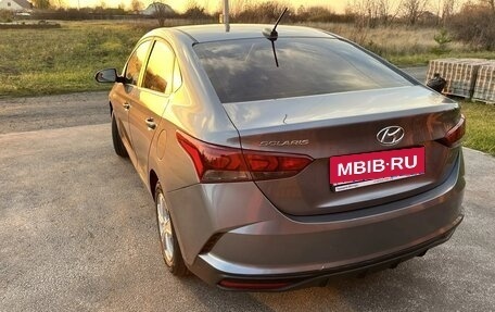 Hyundai Solaris II рестайлинг, 2021 год, 1 450 000 рублей, 9 фотография