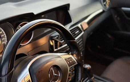 Mercedes-Benz C-Класс, 2011 год, 1 650 000 рублей, 6 фотография