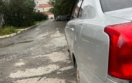 Toyota Avensis III рестайлинг, 2004 год, 630 000 рублей, 7 фотография