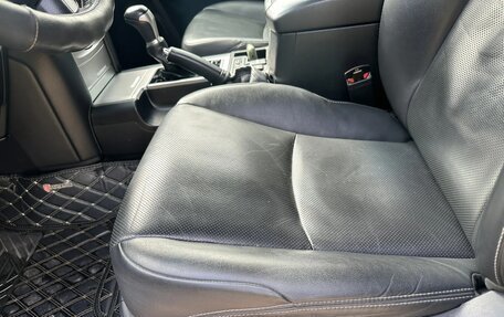 Toyota Land Cruiser Prado 150 рестайлинг 2, 2020 год, 6 350 000 рублей, 12 фотография