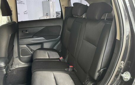 Mitsubishi Outlander III рестайлинг 3, 2012 год, 832 000 рублей, 8 фотография