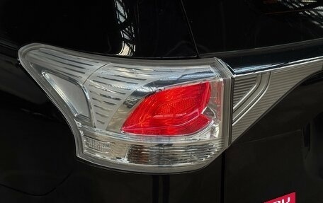Mitsubishi Outlander III рестайлинг 3, 2012 год, 832 000 рублей, 14 фотография