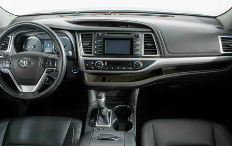 Toyota Highlander III, 2014 год, 2 755 000 рублей, 11 фотография