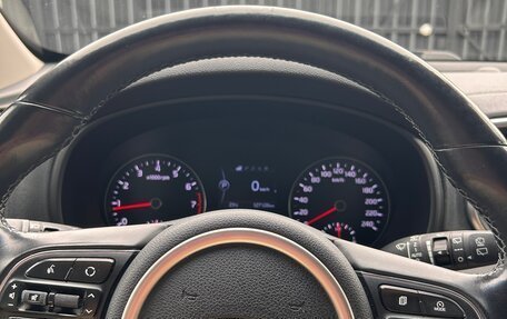 KIA Sportage IV рестайлинг, 2017 год, 1 900 000 рублей, 9 фотография