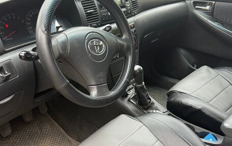 Toyota Corolla, 2003 год, 450 000 рублей, 3 фотография