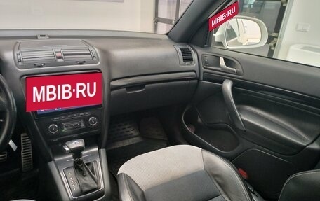 Skoda Octavia RS, 2012 год, 1 100 000 рублей, 16 фотография