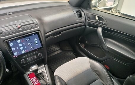 Skoda Octavia RS, 2012 год, 1 100 000 рублей, 28 фотография