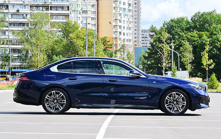 BMW 5 серия, 2023 год, 7 198 000 рублей, 6 фотография