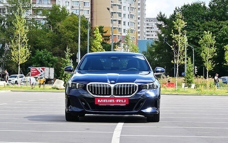 BMW 5 серия, 2023 год, 7 198 000 рублей, 8 фотография