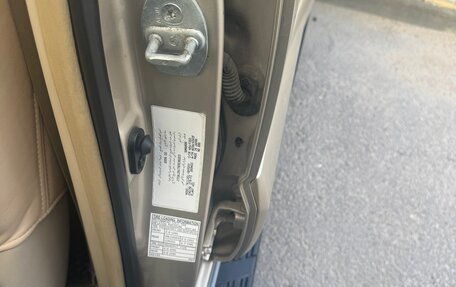 Toyota Land Cruiser Prado 120 рестайлинг, 2006 год, 1 800 000 рублей, 9 фотография