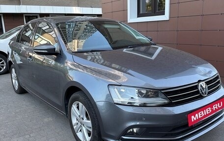 Volkswagen Jetta VI, 2017 год, 1 200 000 рублей, 2 фотография