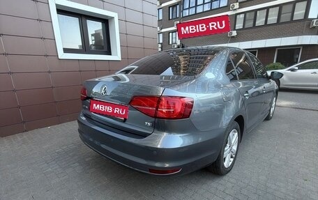 Volkswagen Jetta VI, 2017 год, 1 200 000 рублей, 3 фотография