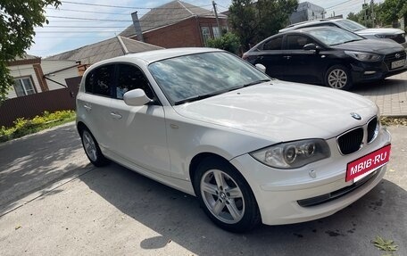 BMW 1 серия, 2011 год, 875 000 рублей, 2 фотография