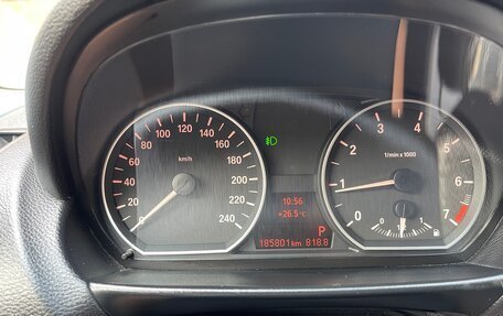 BMW 1 серия, 2011 год, 875 000 рублей, 14 фотография