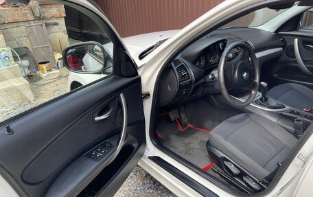 BMW 1 серия, 2011 год, 875 000 рублей, 16 фотография