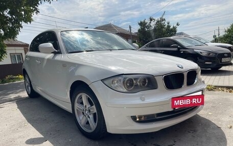 BMW 1 серия, 2011 год, 875 000 рублей, 4 фотография