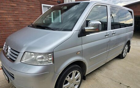 Volkswagen Multivan T5, 2008 год, 1 450 000 рублей, 2 фотография