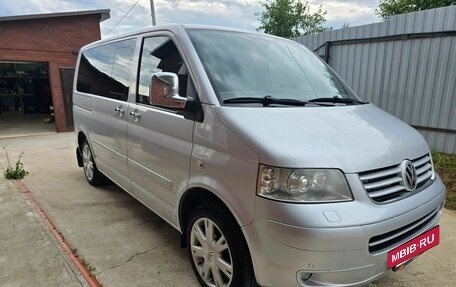 Volkswagen Multivan T5, 2008 год, 1 450 000 рублей, 3 фотография