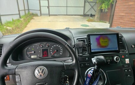 Volkswagen Multivan T5, 2008 год, 1 450 000 рублей, 13 фотография