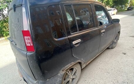 Nissan Cube II, 2001 год, 165 000 рублей, 6 фотография