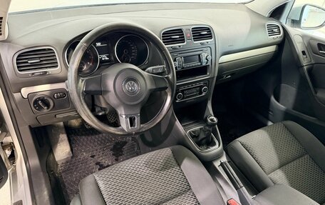 Volkswagen Golf VI, 2011 год, 655 000 рублей, 10 фотография