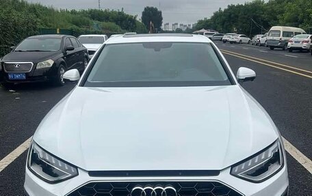 Audi A4, 2022 год, 2 600 800 рублей, 2 фотография