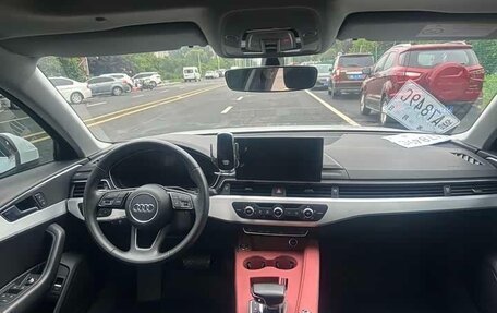 Audi A4, 2022 год, 2 600 800 рублей, 11 фотография