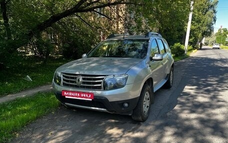 Renault Duster I рестайлинг, 2014 год, 640 000 рублей, 2 фотография