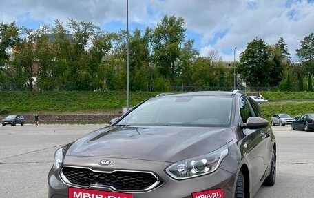 KIA cee'd III, 2019 год, 1 770 000 рублей, 10 фотография