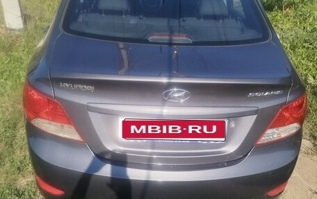 Hyundai Solaris II рестайлинг, 2011 год, 640 000 рублей, 6 фотография