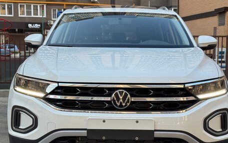 Volkswagen T-Roc I, 2026 год, 2 499 999 рублей, 2 фотография