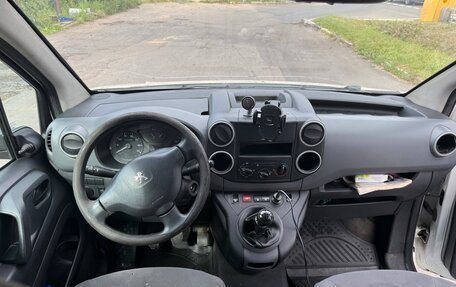Peugeot Partner II рестайлинг 2, 2014 год, 520 000 рублей, 7 фотография